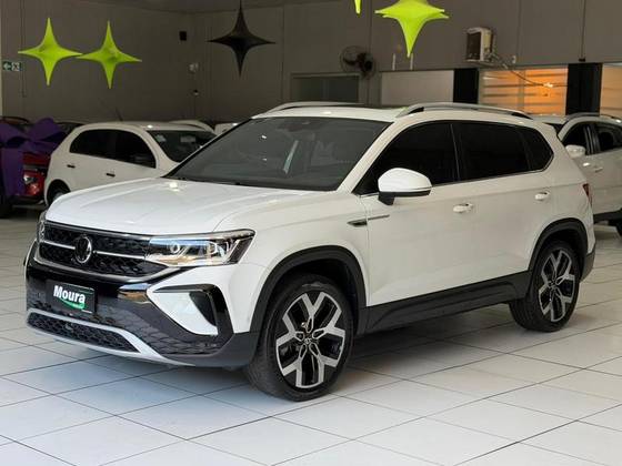 VOLKSWAGEN TAOS 1.4 250 TSI TOTAL FLEX HIGHLINE AUTOMÁTICO